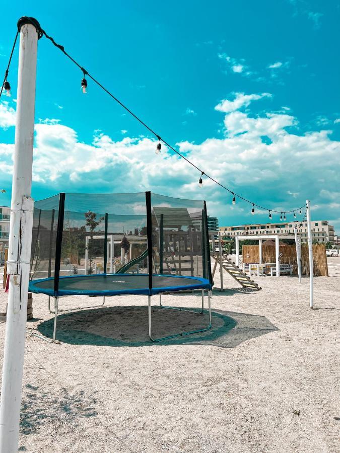 Hotel Victory Мамая Екстериор снимка