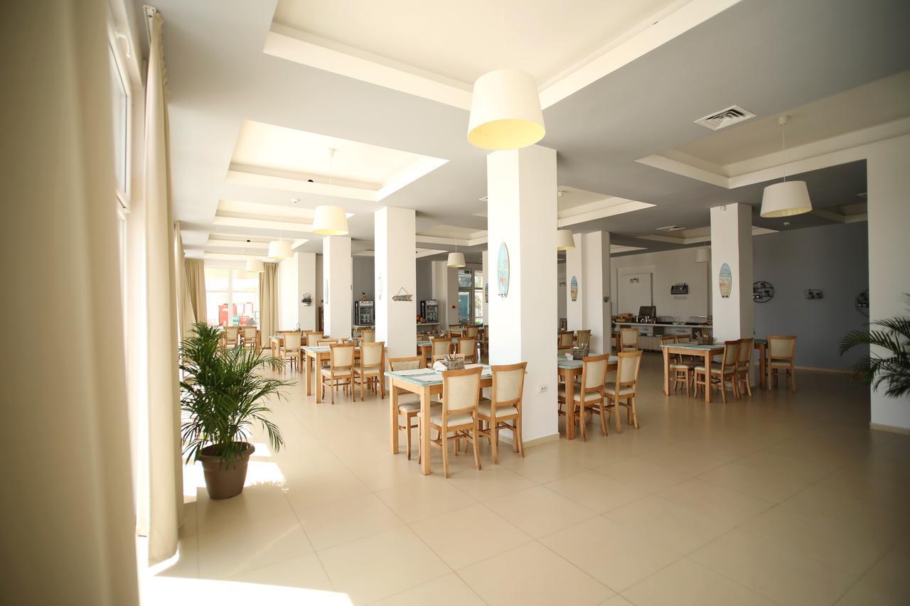 Hotel Victory Мамая Екстериор снимка